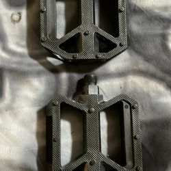 Brand new 9/16” pedals