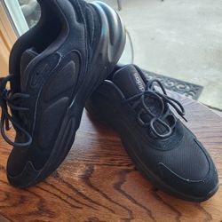 New ADIDAS Shoes. 13..