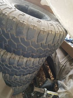 tire 35x12.5 -15