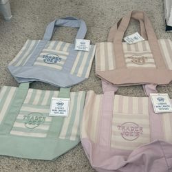 Trader Joe’s Mini Tote Set