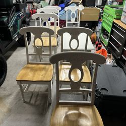 Table And Chairs 