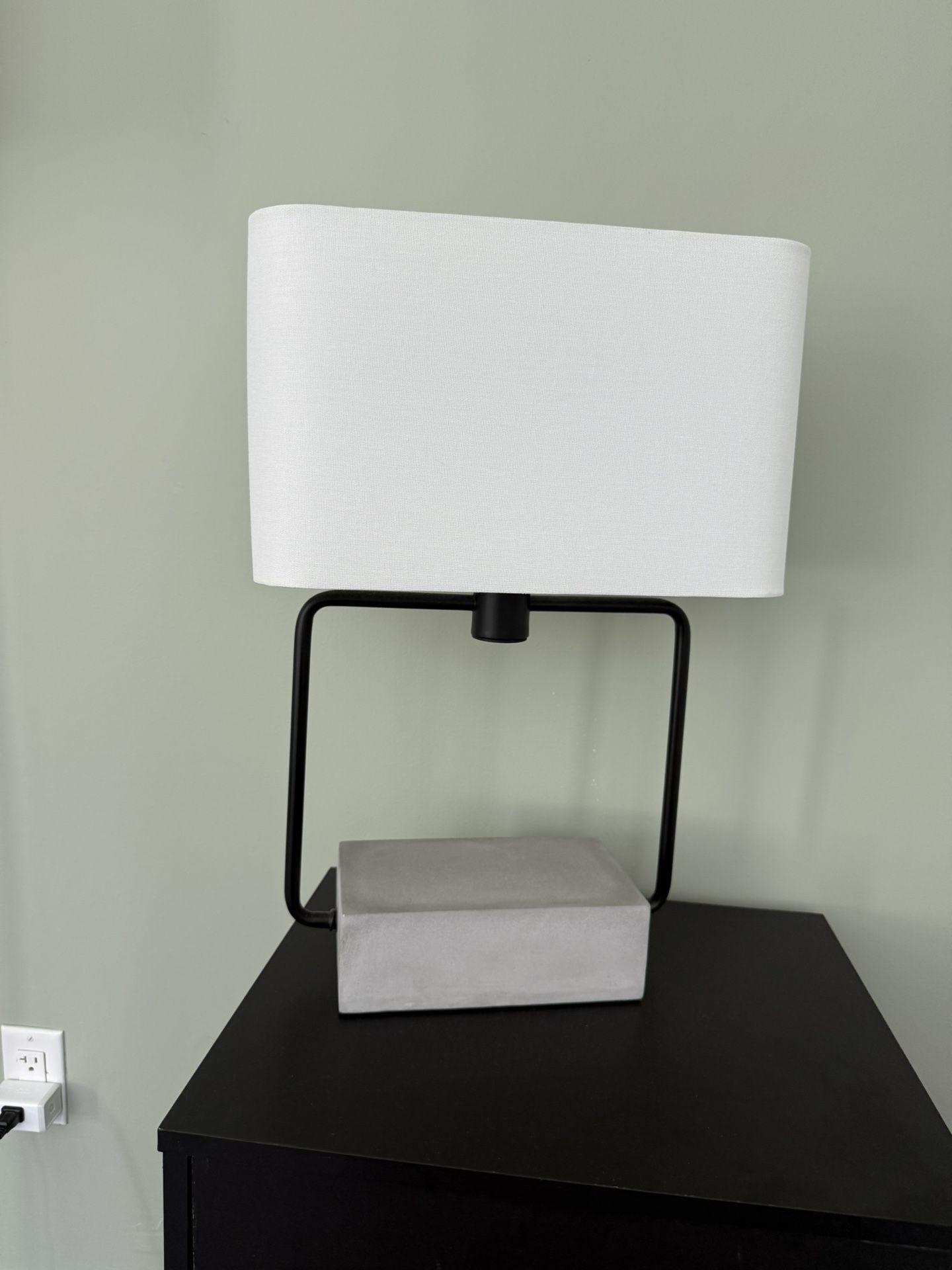 Modern White Table Lamp