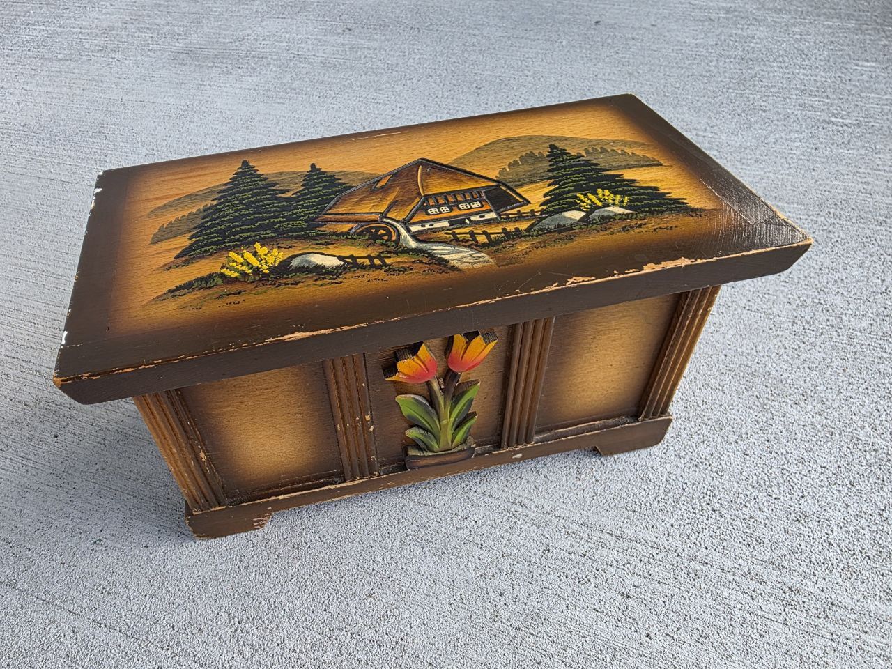 🪵 Vintage German Black Forest Wooden Box – Hand Carved & Hand Painted