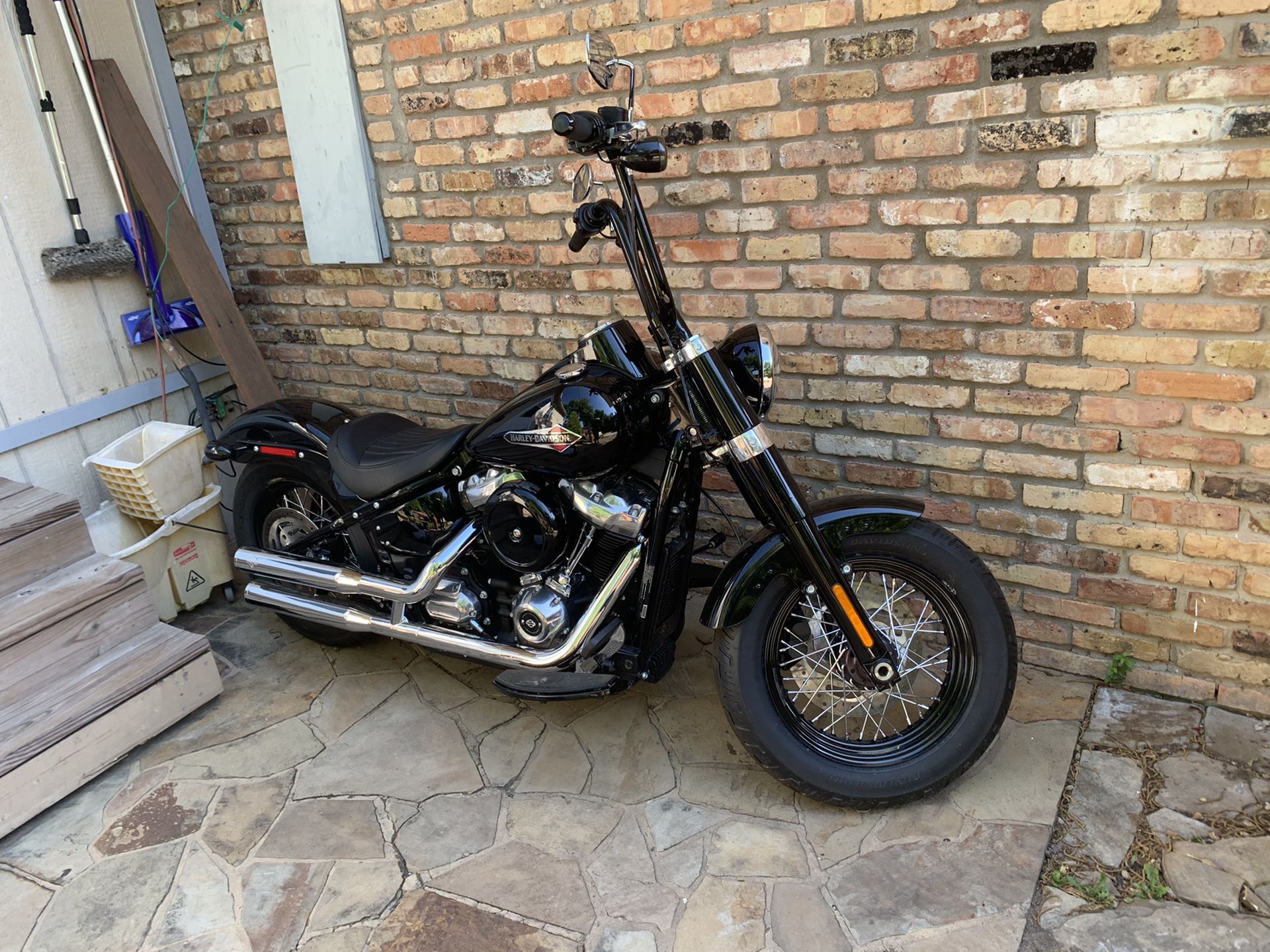 2019 Harley Davidson FLSL slim