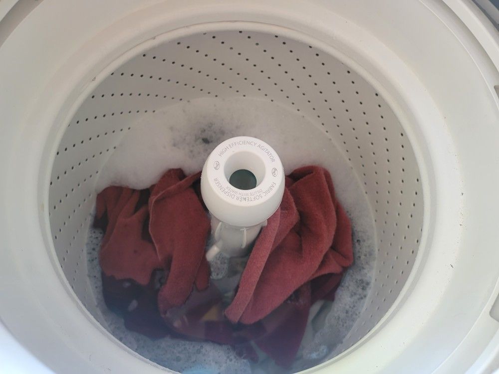 Gently Used Matching Whirlpool Washer Dryer Set For Sale for Sale in Corp Christi, TX OfferUp