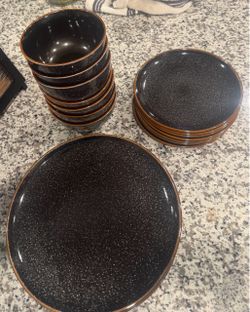 Black Speckled Ceramic Dinnerware Set