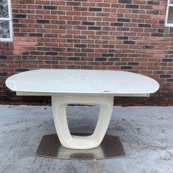White Glass Top Extendable Dining Table – Seats 6–8 (Retail $1,899)