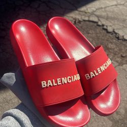 Balenciaga Pool Slides Size 44EU(11-11.5M)
