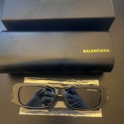 Balenciaga BB Sunglasses 