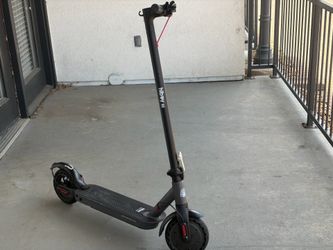 Hiboy S2 electric scooter