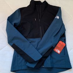 Women’s North Face Windbreaker 