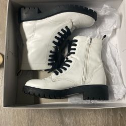 Steve Madden White Boots 