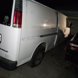 2001 Chevrolet Express