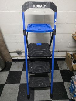 Kobalt step ladder