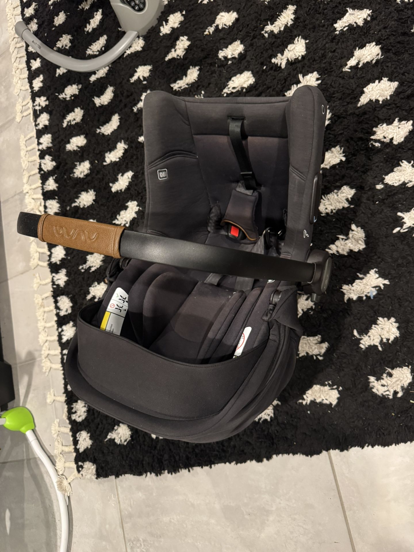 Nuna Urbn Car Seat