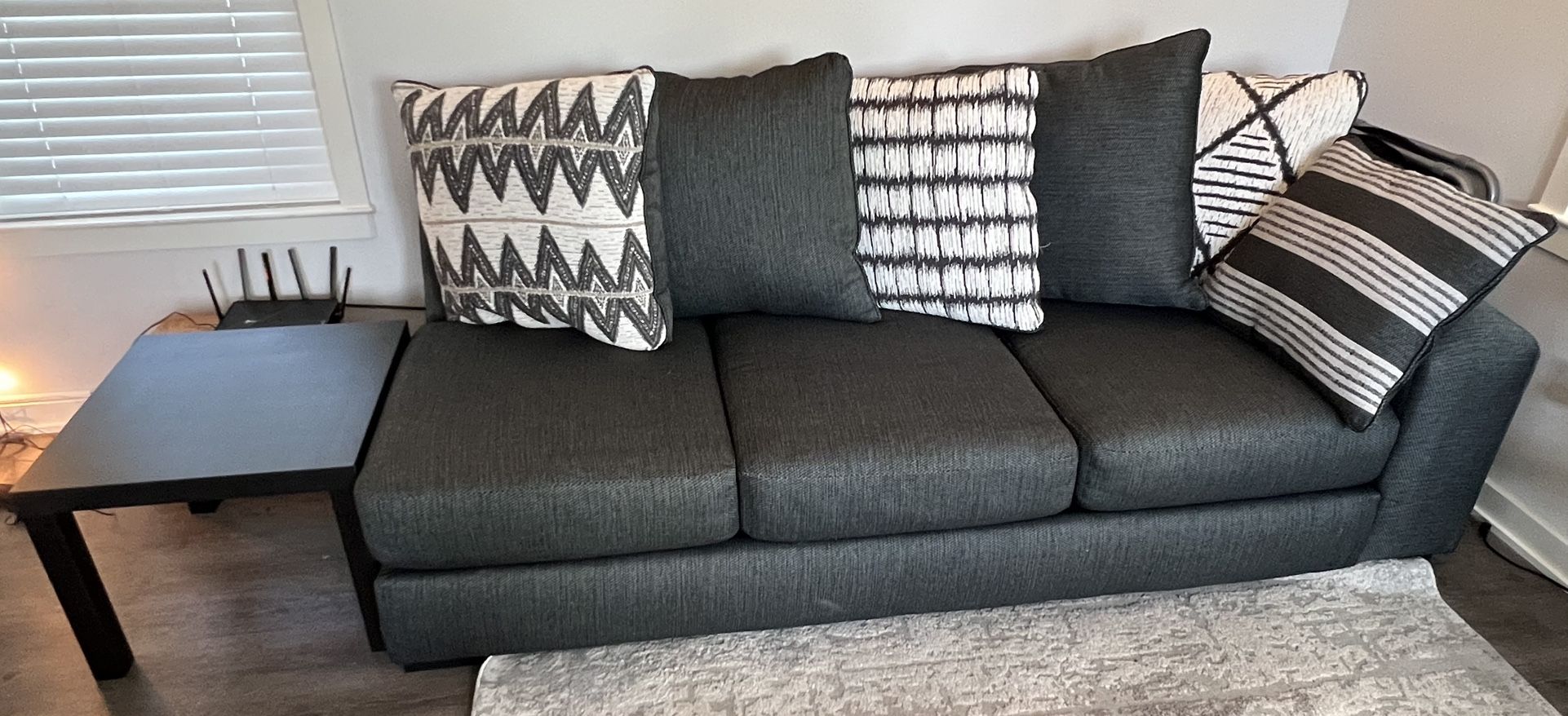 Rooms To Go Grey 3-Seater Sofa – Comfortable