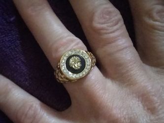 18K Lion's Head Ring