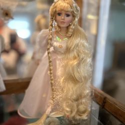 Rapunzel Porcelian Doll On Stand 