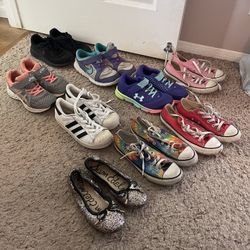 Girls Shoes Size 2