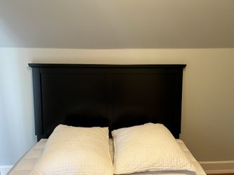 Queen Head Board W Metal Frame
