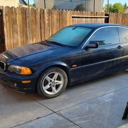 Bmw E46 03/04 Project Both Run And Drive.