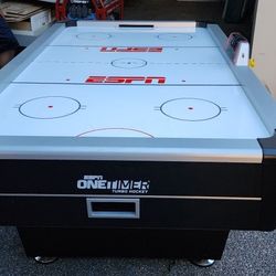 Air Hockey Table 