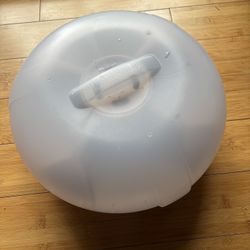 Automatic timer Kong dispenser