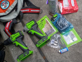 Green works 2 chargers .bits . 2 battery