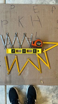 Measuring Tool Set – Level, Tape, Folding Rulers