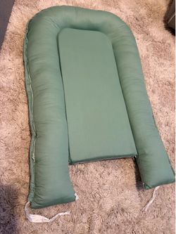 Baby lounger