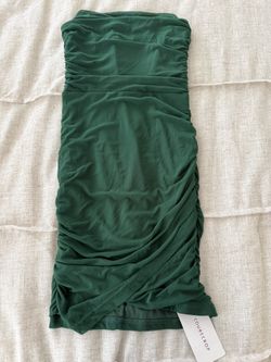 Green strapless ruched bodycon dress #bodycon #party #eveningwear