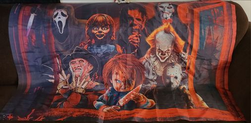 Large vynal Holloween character theme