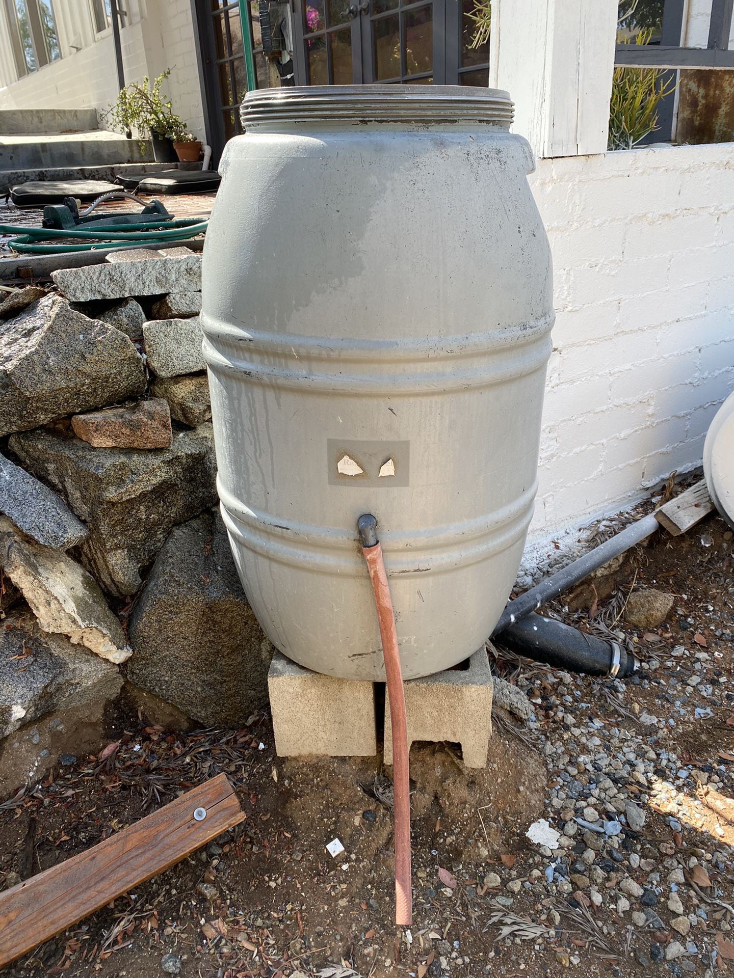 55 gallon rain barrel