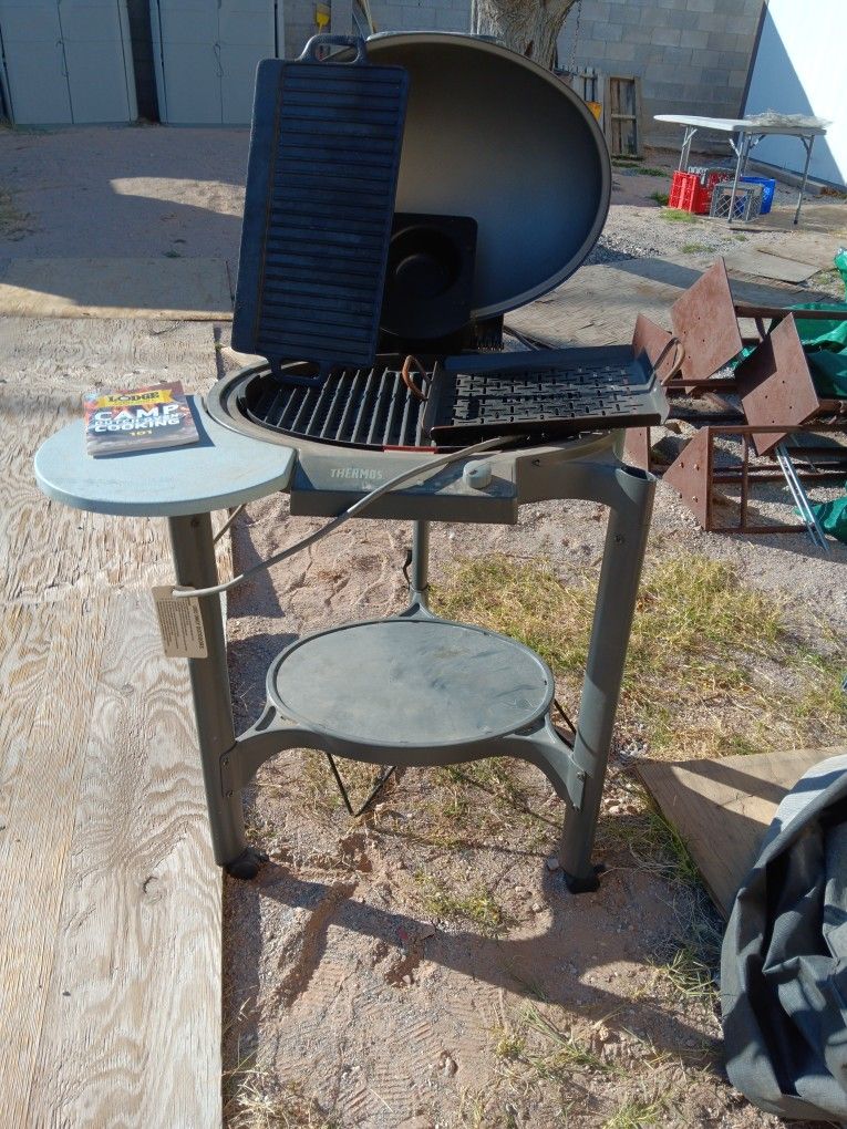 Thermos electric grill New