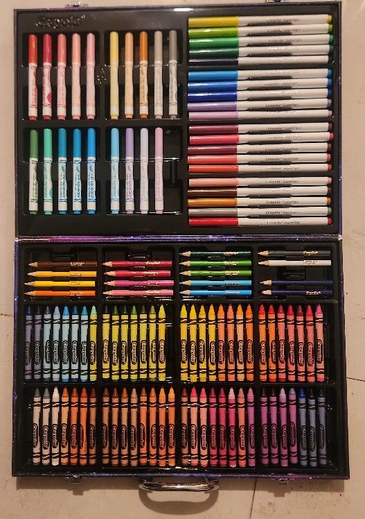 Crayola Inspiration Art Case Coloring Set - Space Theme