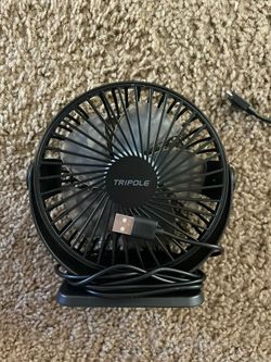 TriPole USB Powered Desk Fan