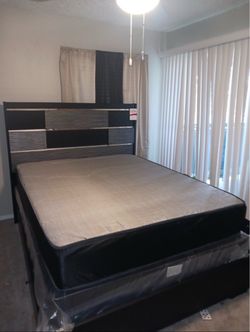 Bedroom set