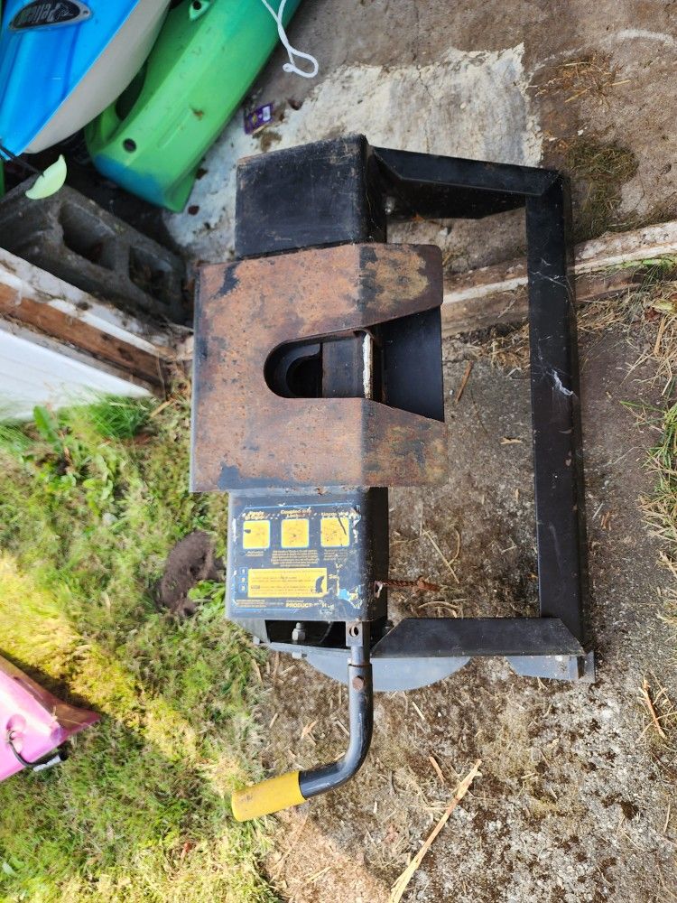 5th Wheel Hitch