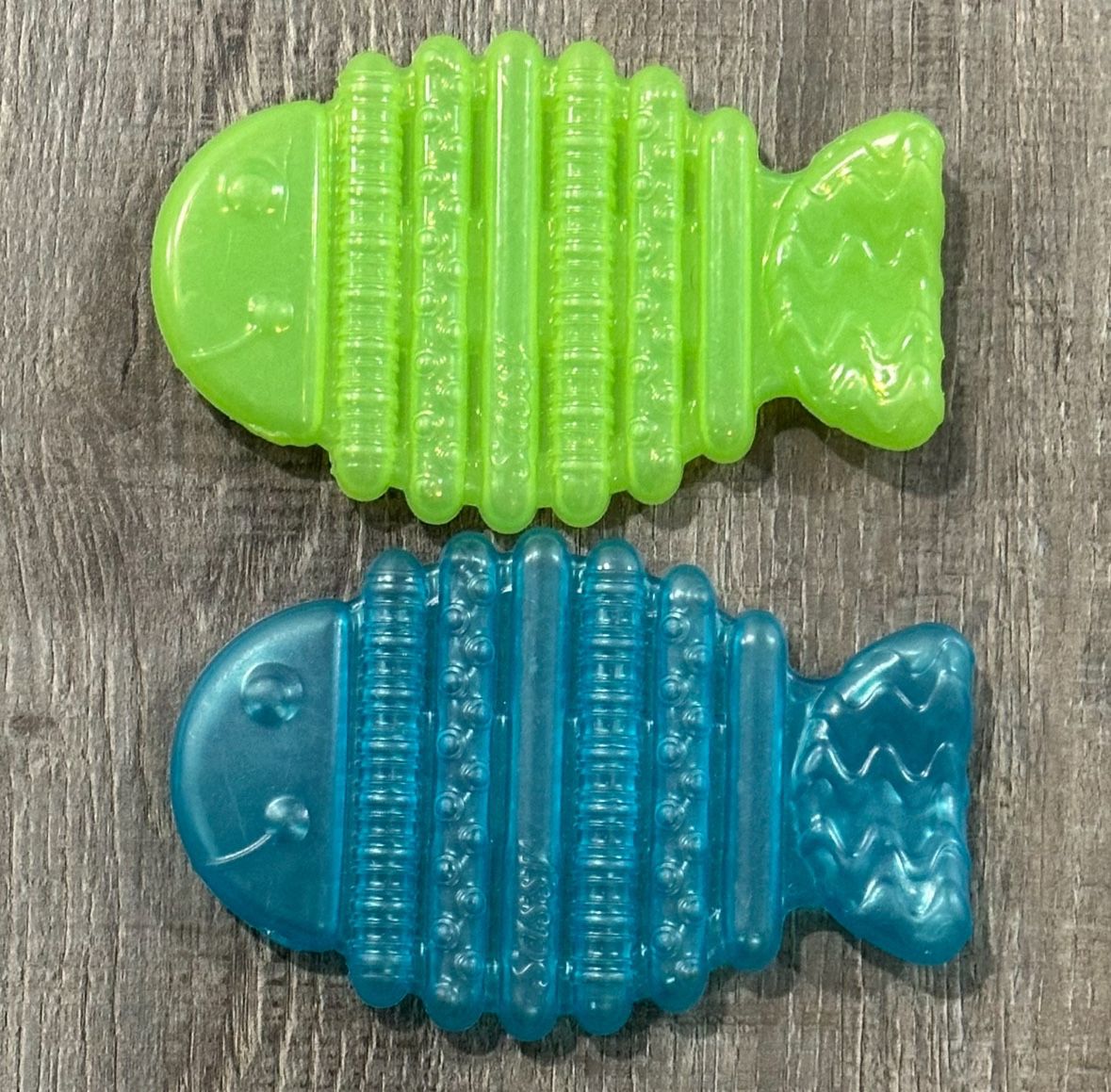 Set of 2 Textured Floating Fish Bath Toys