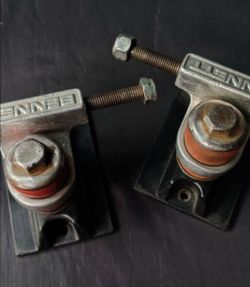 RARE Old School "Skateboard Trucks - Vintage OG 1975 Bennett 3- Hole Skateboard Trucks