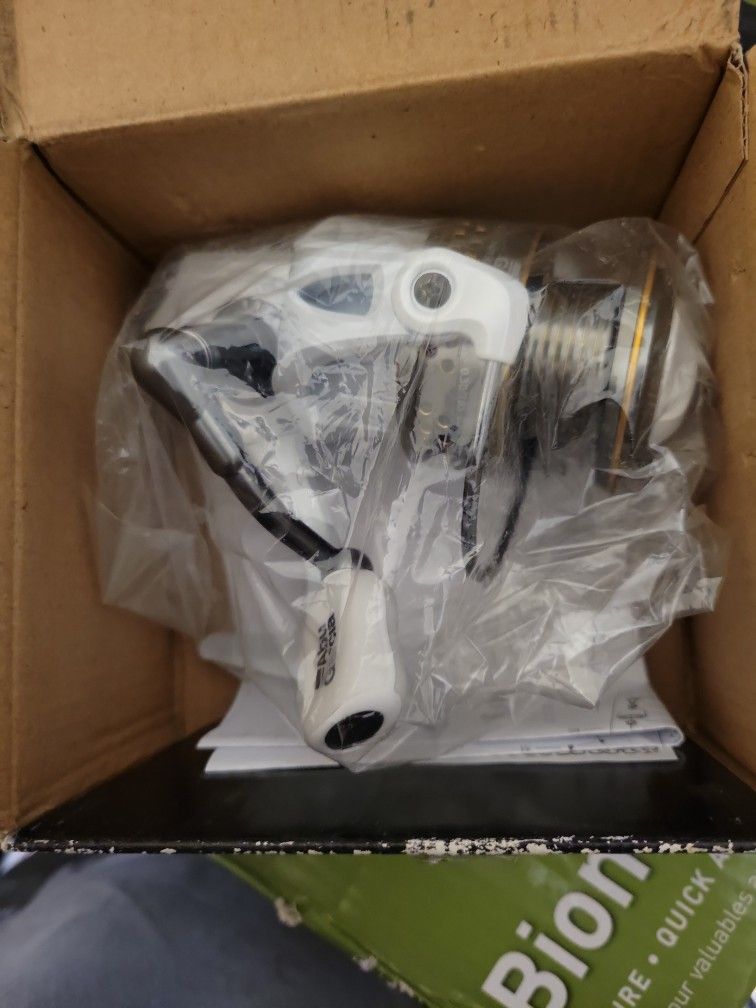 Abu Garcia Max Pro Spinning Reel