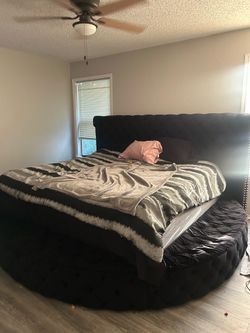 King Bedframe