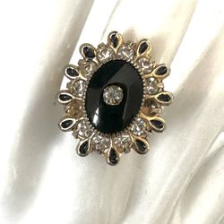 Black Gold Tone Rhinestone Vintage Cocktail Ring 