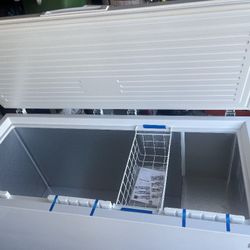 BRAND NEW Chest Freezer 