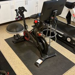 Peloton Bike