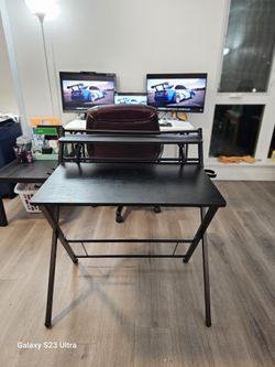 Foldable Study Table