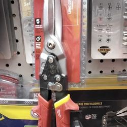 MILWAUKEE AVIATION SNIPS