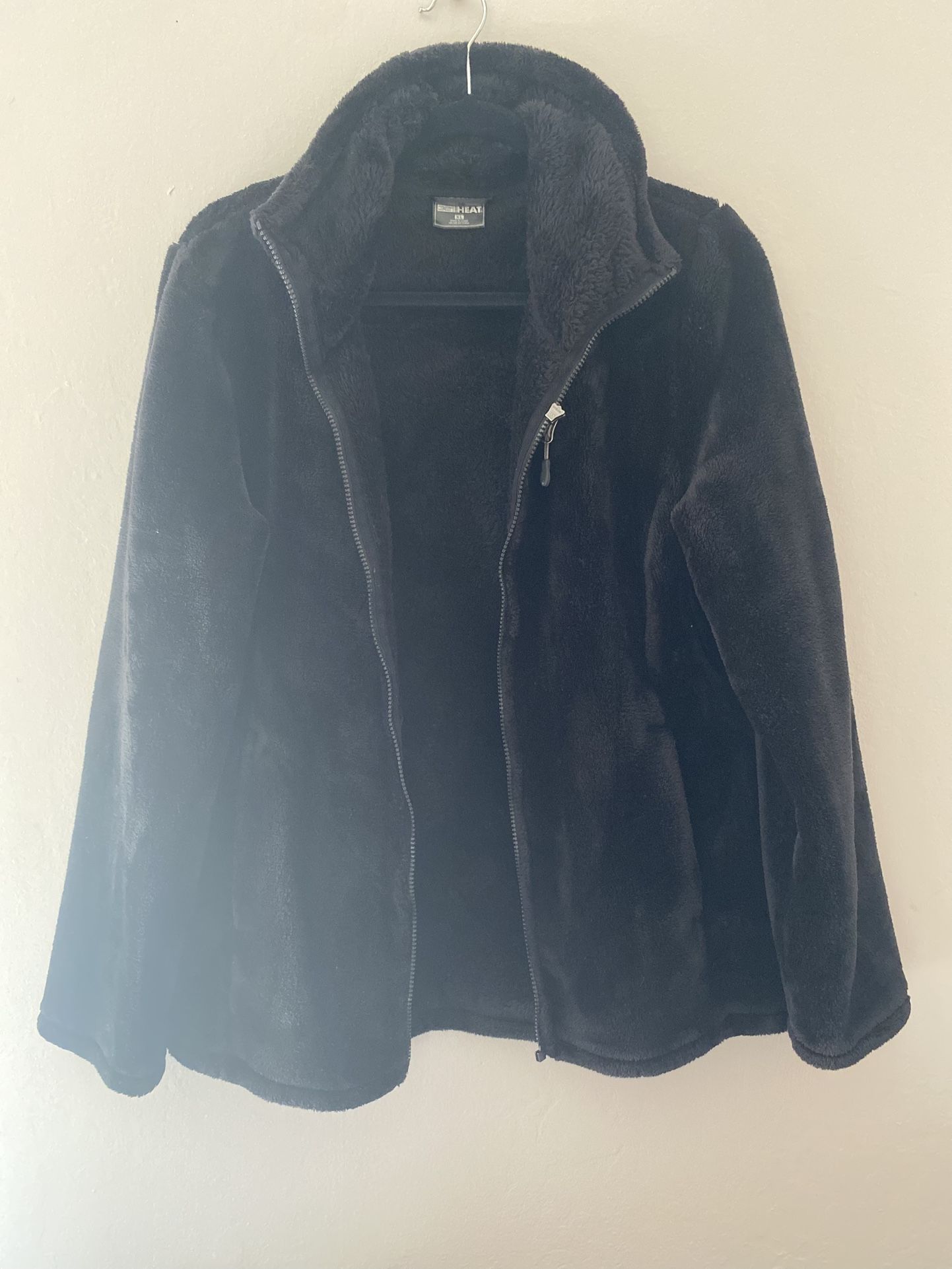 Black fluffy zip up