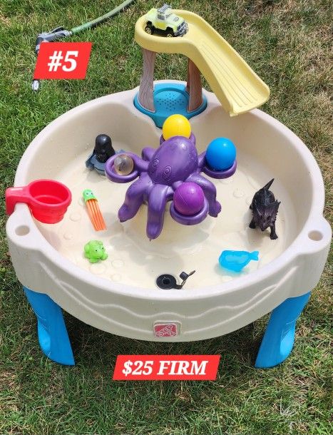 Water Table W Toys