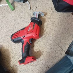 Milwaukee tool set
